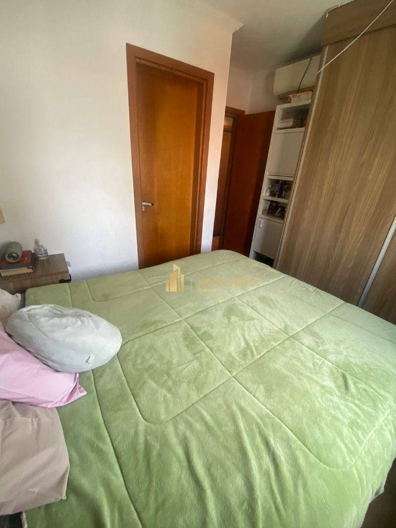 Apartamento à venda com 2 quartos, 75m² - Foto 11