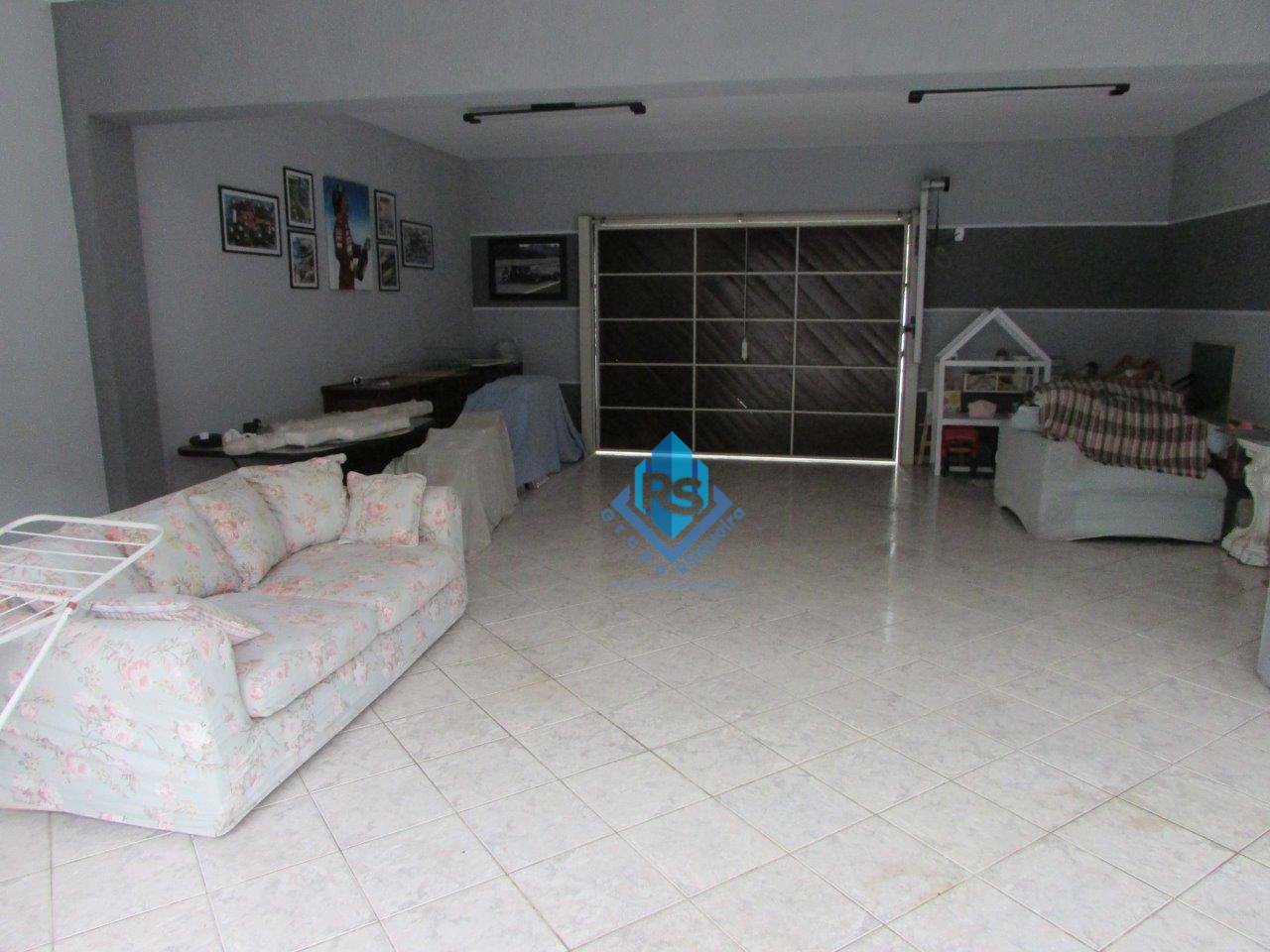 Sobrado à venda com 4 quartos, 350m² - Foto 33