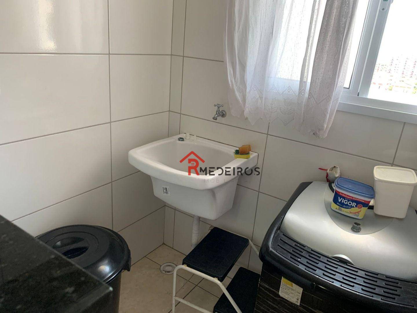 Apartamento à venda com 2 quartos, 79m² - Foto 23