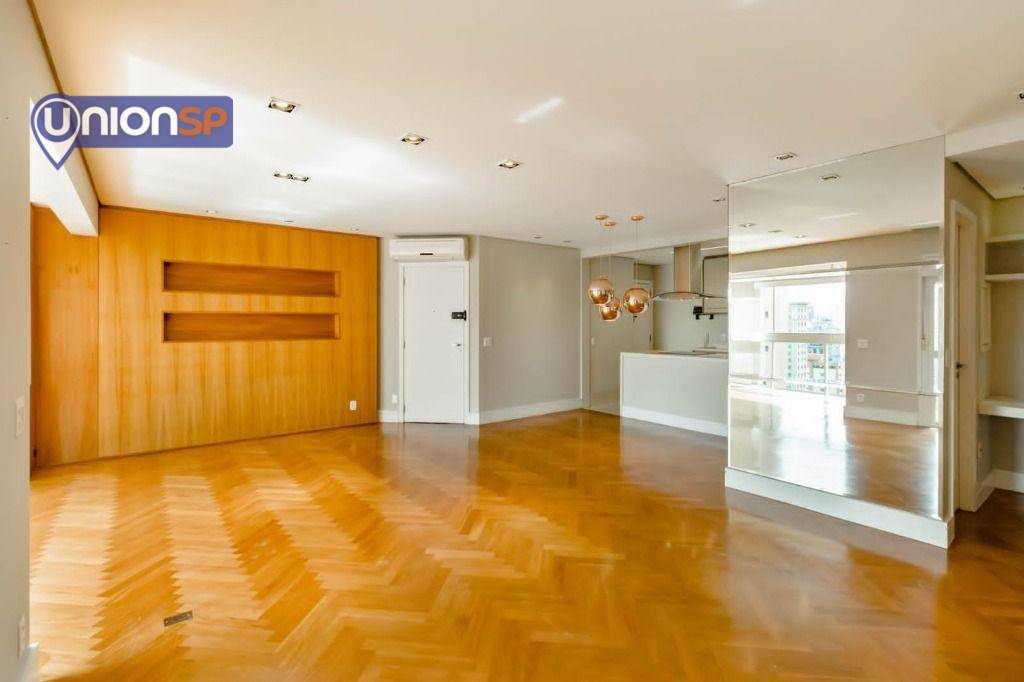 Apartamento à venda com 3 quartos, 125m² - Foto 2