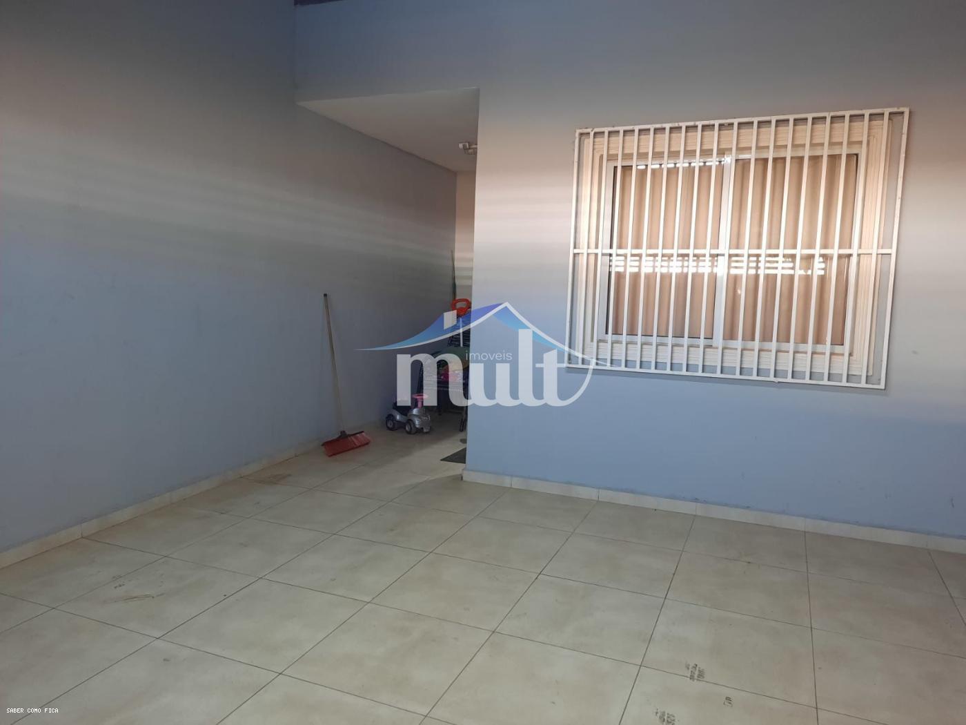 Casa à venda com 2 quartos, 133m² - Foto 3