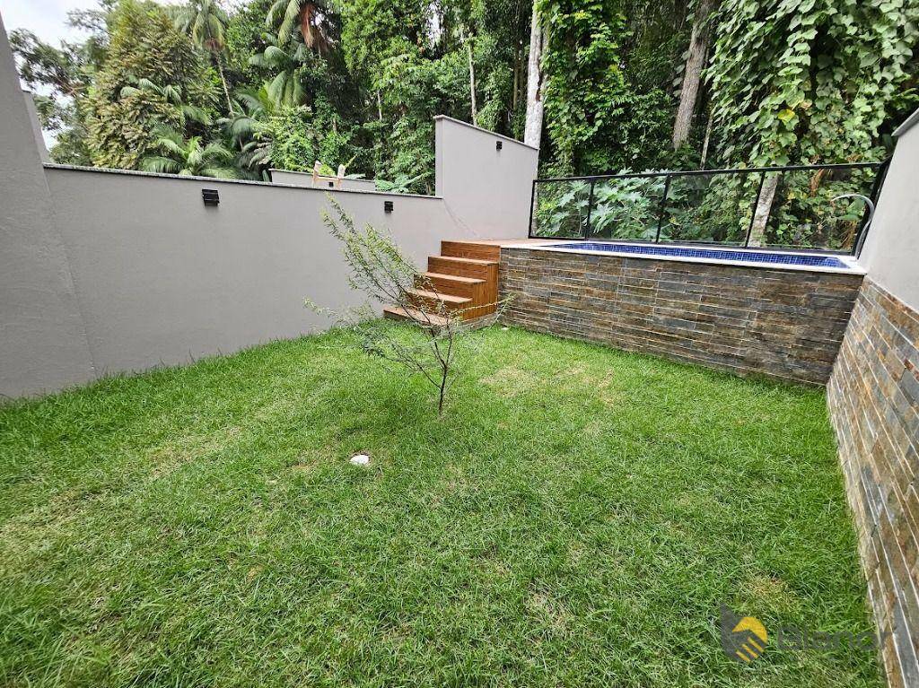 Casa de Condomínio à venda com 3 quartos, 143m² - Foto 23