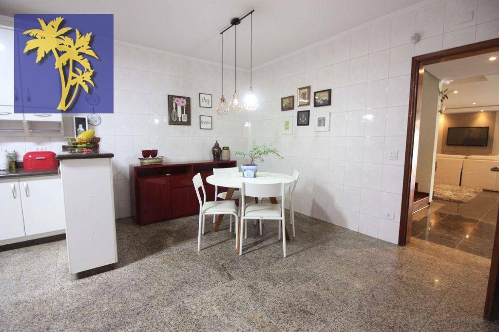 Casa à venda com 3 quartos, 248m² - Foto 10