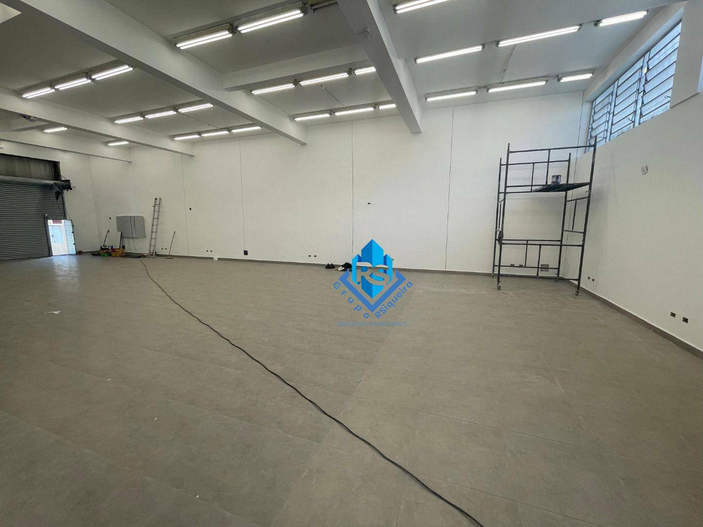Loja-Salão para alugar, 300m² - Foto 4