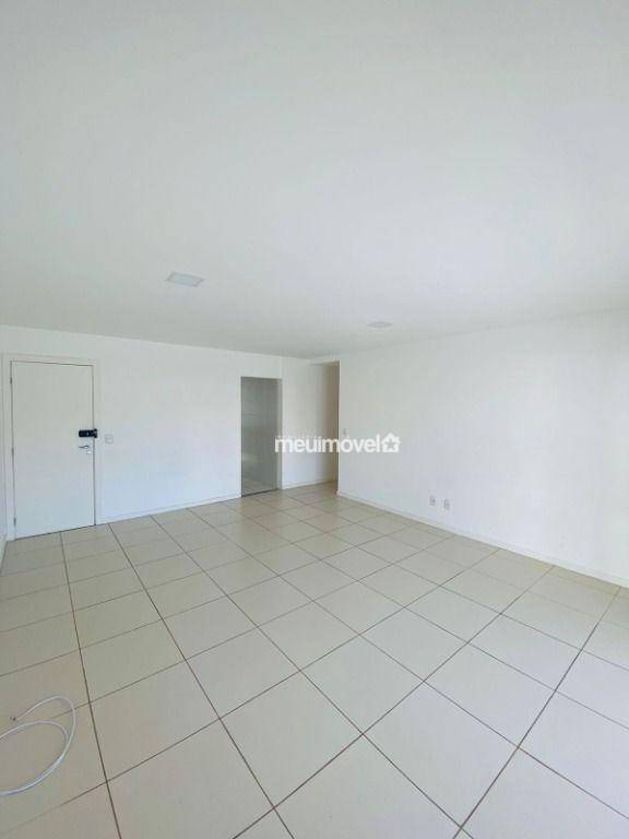 Apartamento à venda com 4 quartos, 121m² - Foto 4