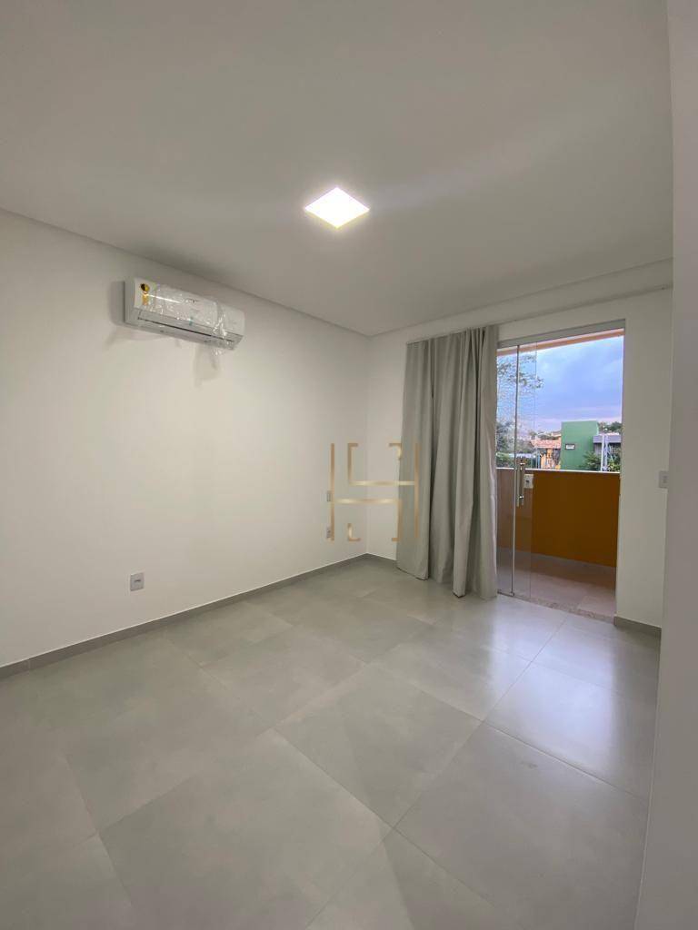 Casa à venda com 3 quartos, 180m² - Foto 13