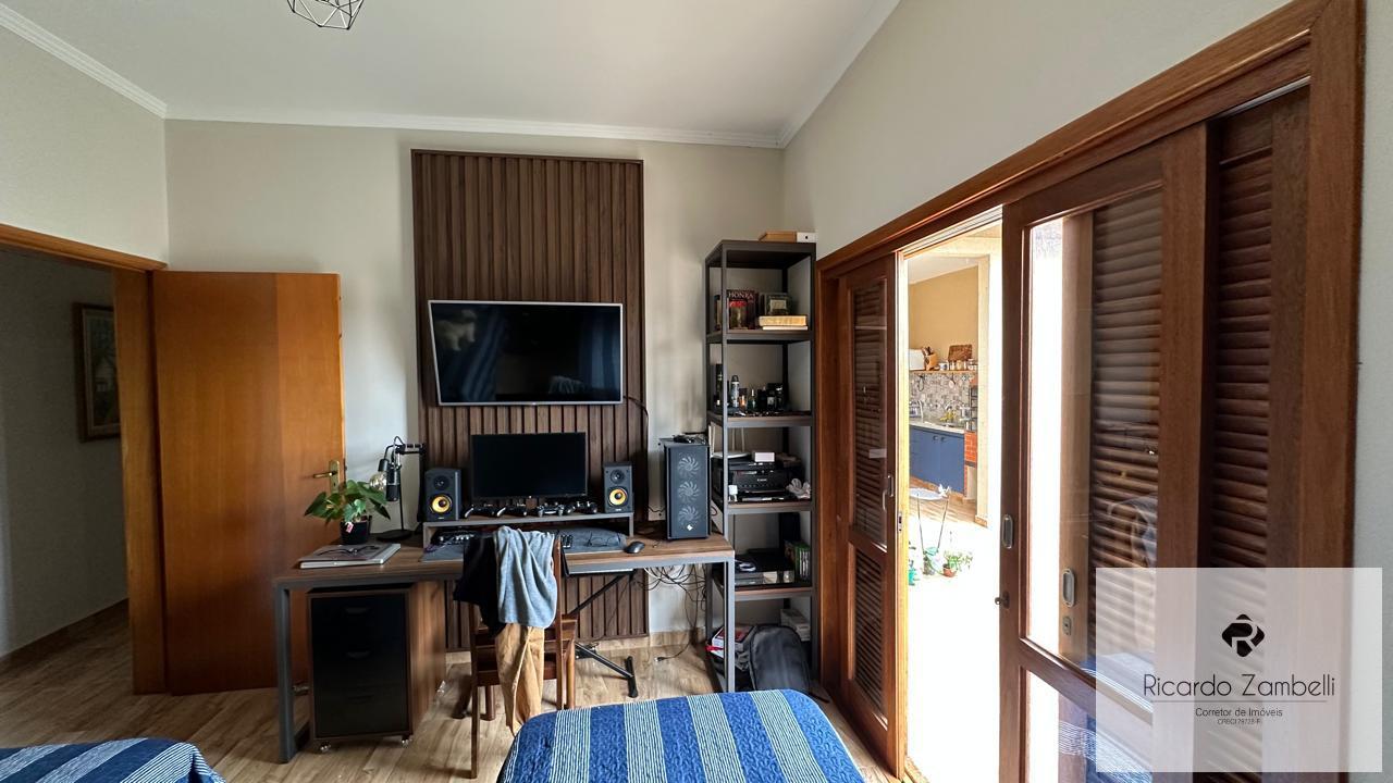 Casa de Condomínio à venda com 3 quartos, 300m² - Foto 18