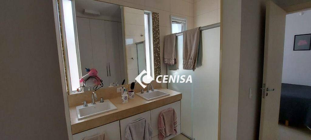 Casa de Condomínio à venda com 4 quartos, 248m² - Foto 19