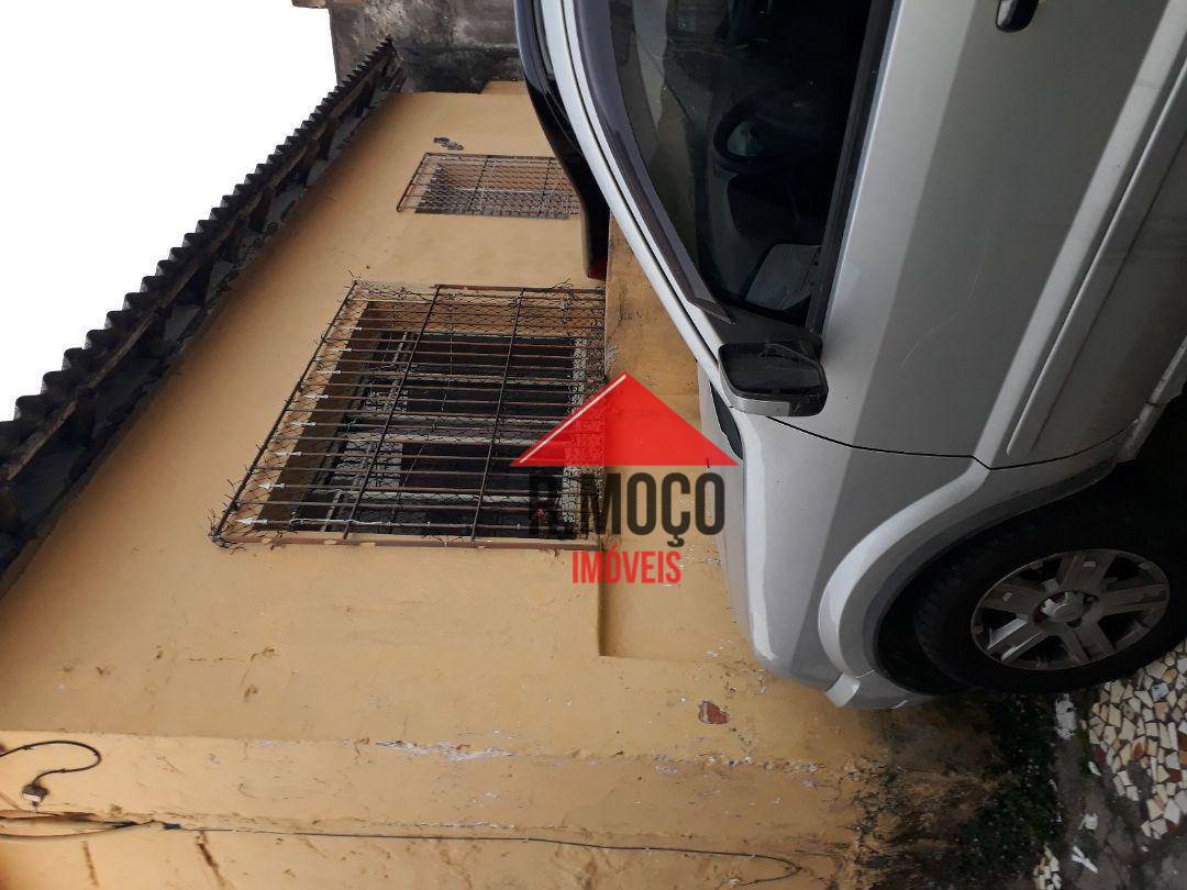 Sobrado à venda com 8 quartos, 100m² - Foto 54