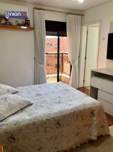 Apartamento à venda com 4 quartos, 230m² - Foto 16