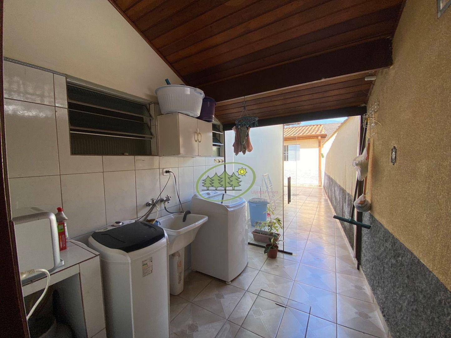 Casa à venda com 3 quartos, 189m² - Foto 13