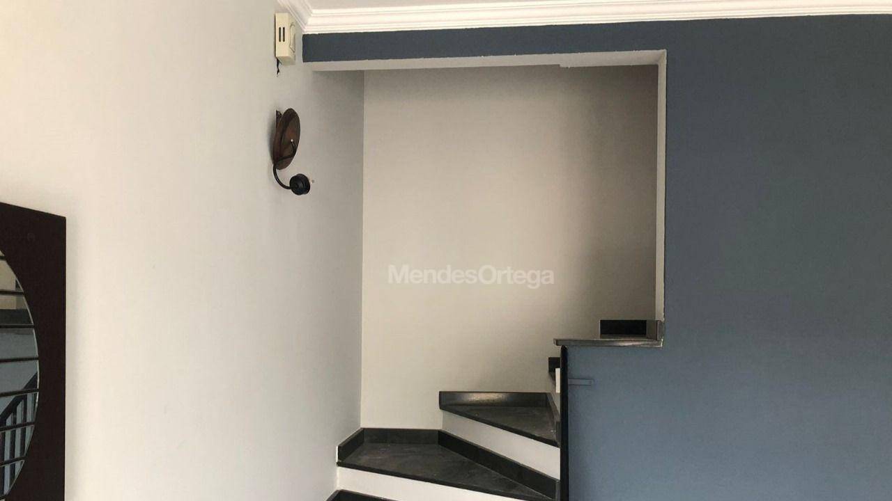 Casa à venda com 3 quartos, 107m² - Foto 10