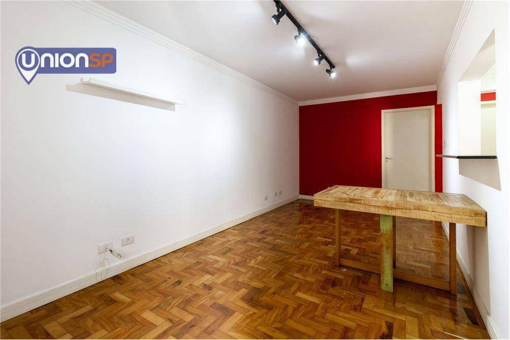 Apartamento à venda com 2 quartos, 68m² - Foto 2