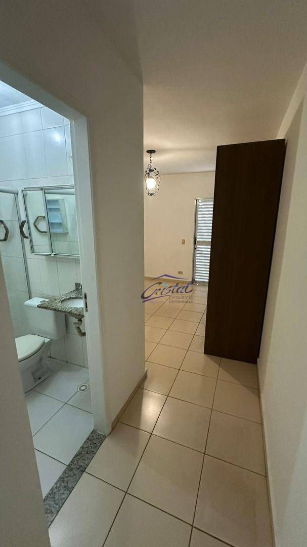 Casa à venda com 3 quartos, 210m² - Foto 17