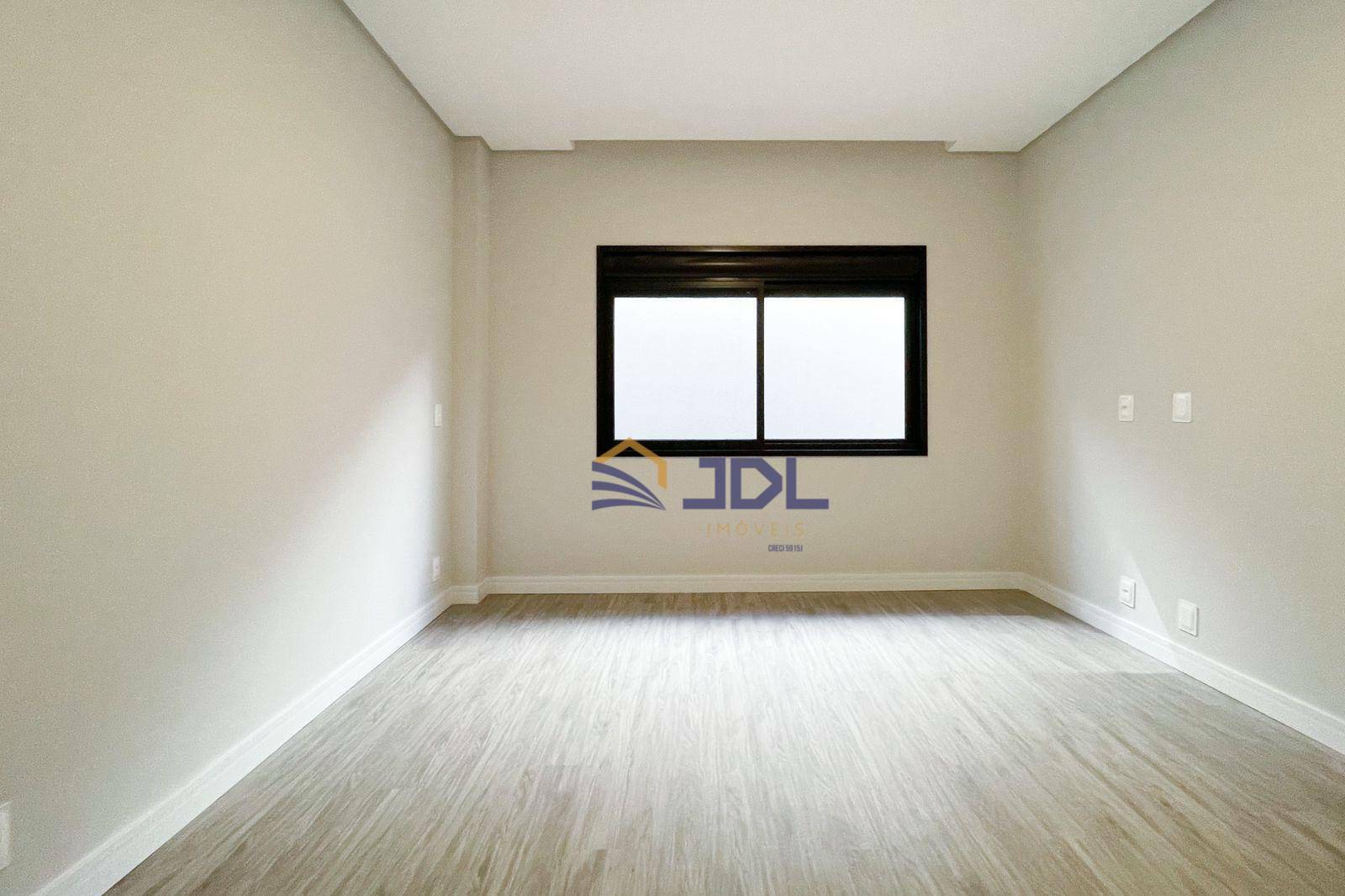 Sobrado à venda com 2 quartos, 159m² - Foto 8