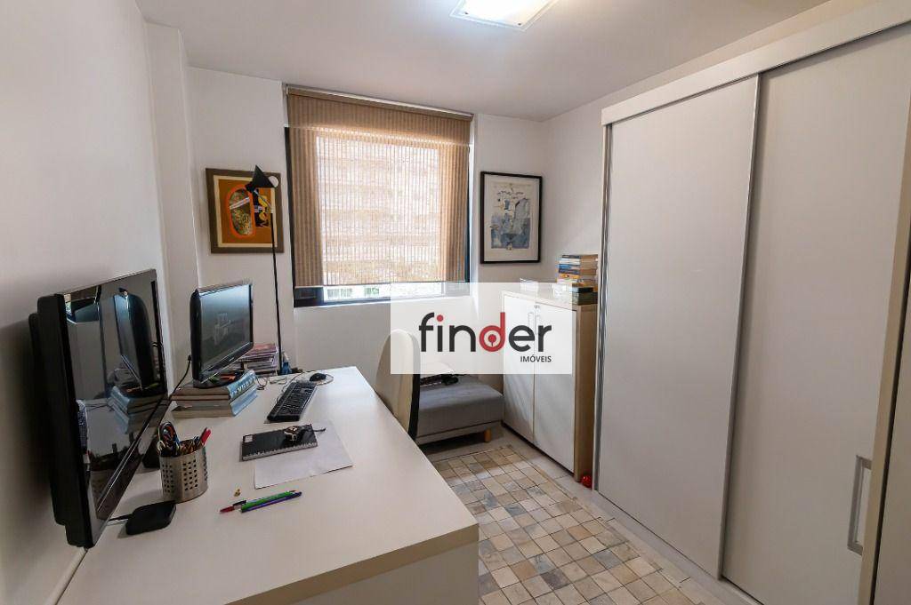 Apartamento à venda com 2 quartos, 70m² - Foto 7