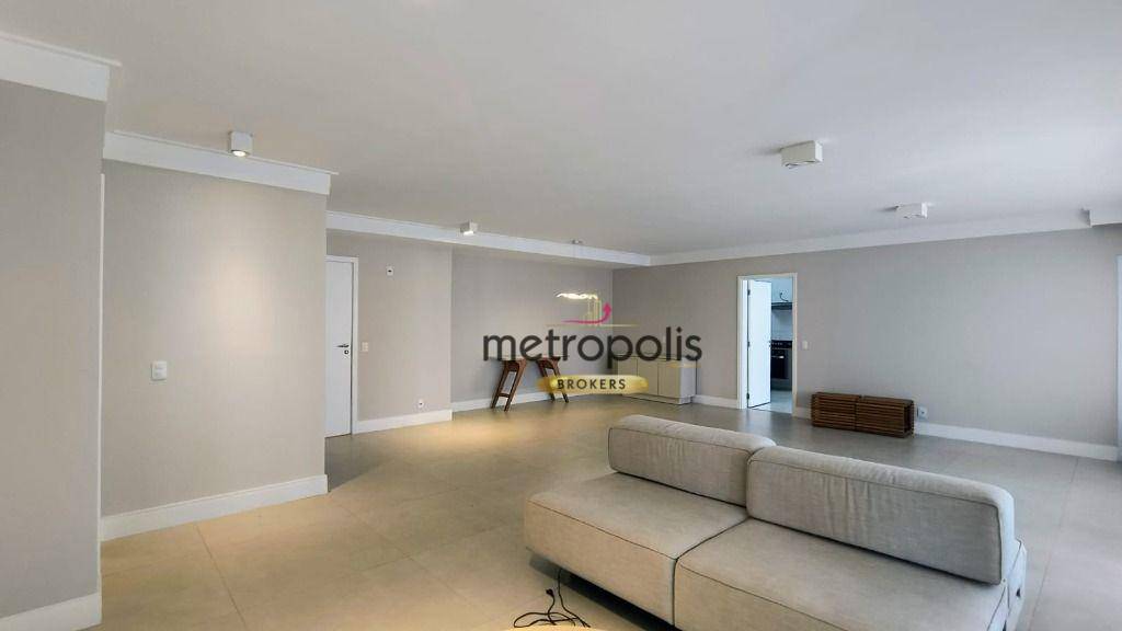 Apartamento para alugar com 3 quartos, 234m² - Foto 2