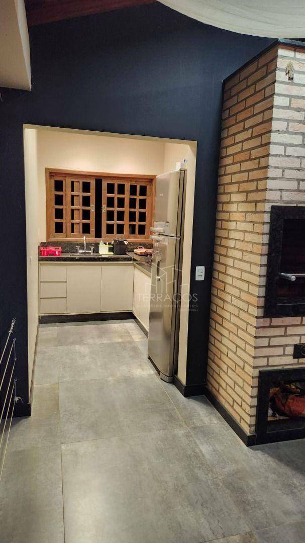 Casa à venda e aluguel com 3 quartos, 250m² - Foto 16