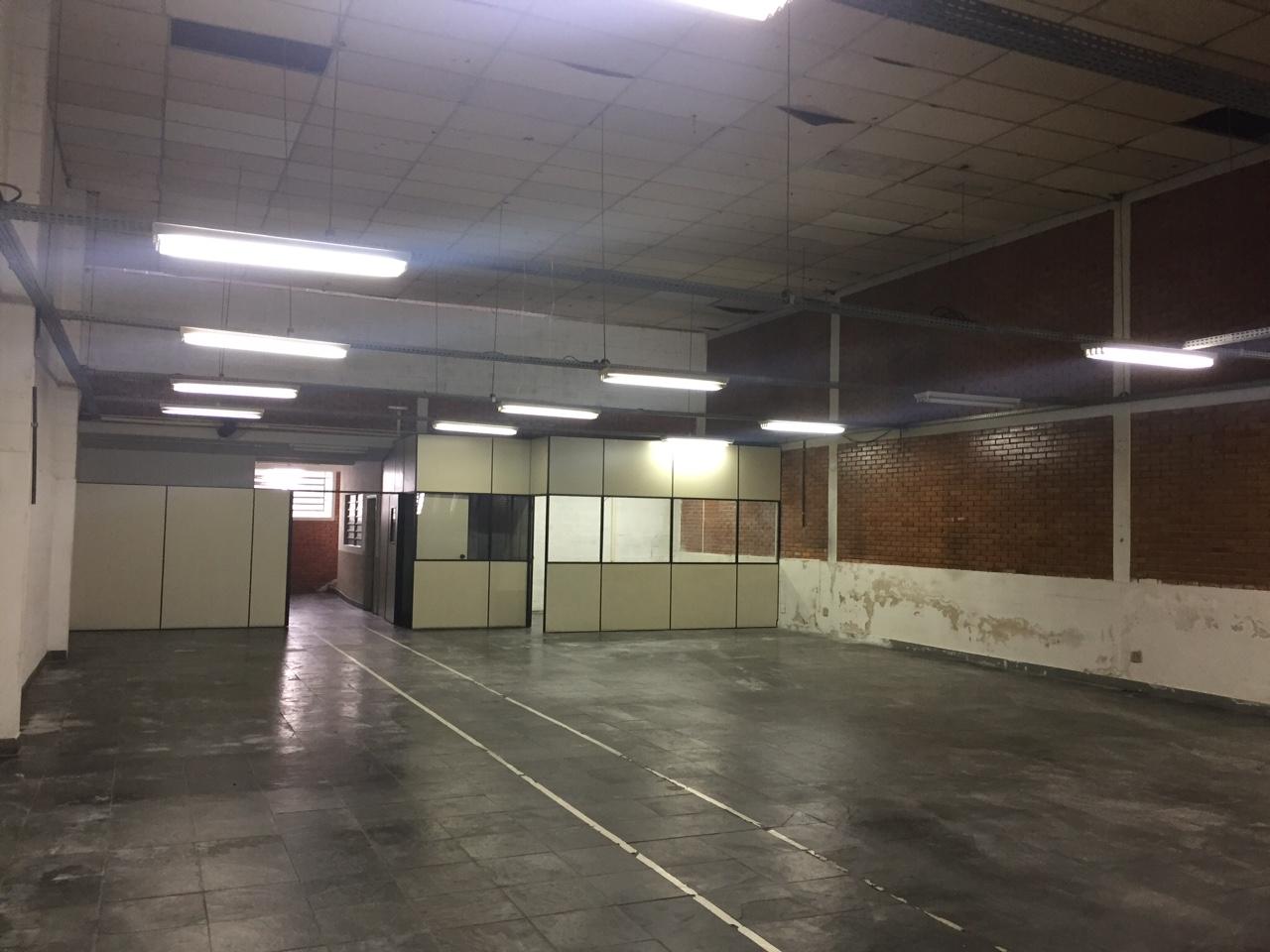 Loja-Salão para alugar, 1000m² - Foto 6