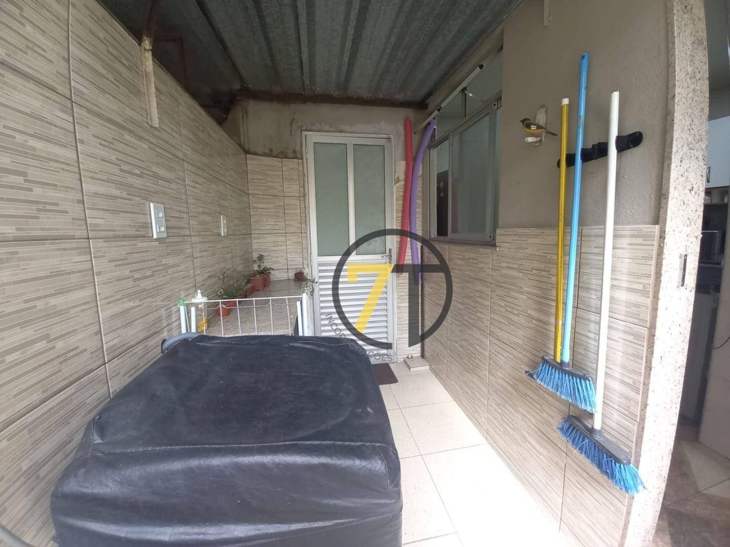 Apartamento à venda com 3 quartos, 80m² - Foto 12