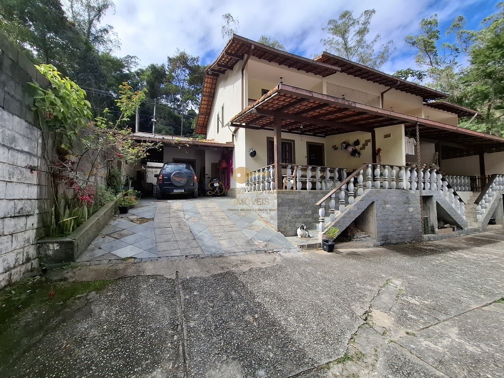 Casa de Condomínio à venda com 3 quartos, 100m² - Foto 1