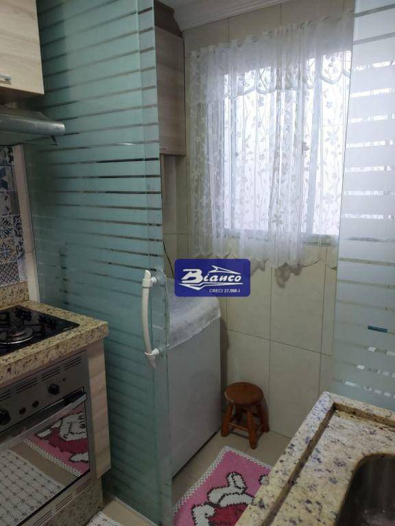 Apartamento à venda com 2 quartos, 41m² - Foto 6