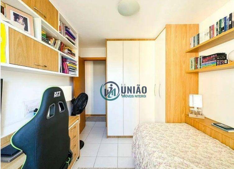 Apartamento à venda com 3 quartos, 87m² - Foto 13