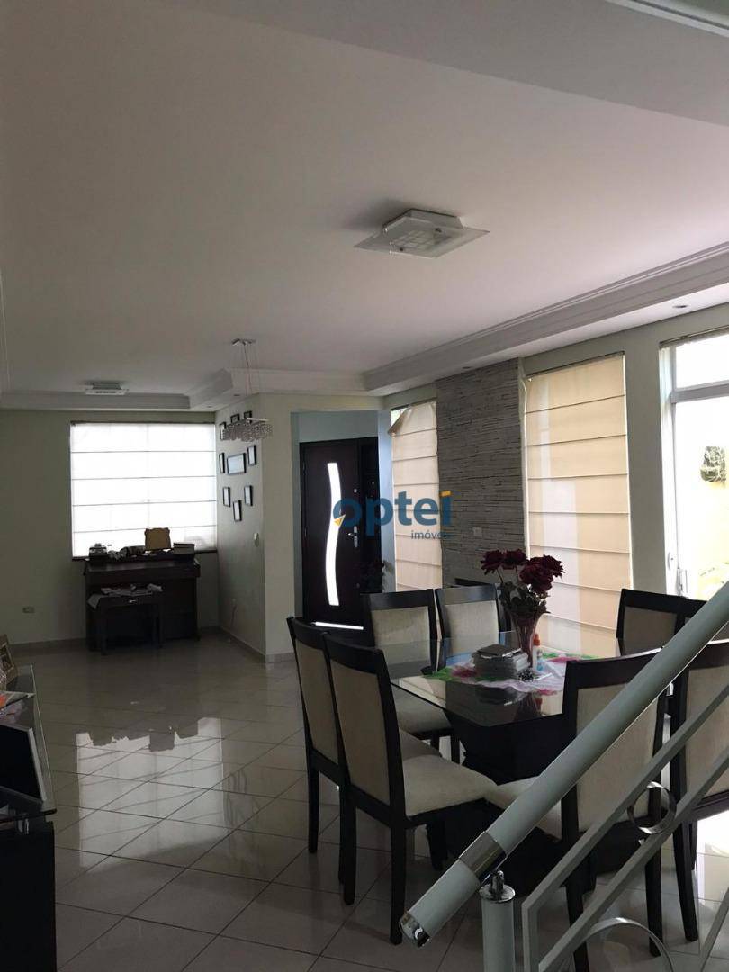 Casa à venda com 3 quartos, 200m² - Foto 4