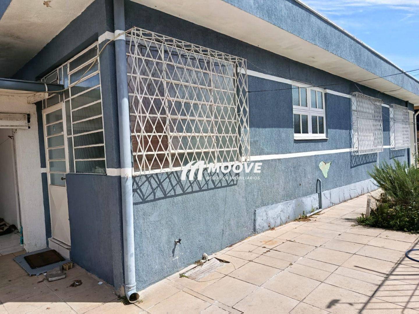 Casa, 4 quartos, 205 m² - Foto 1