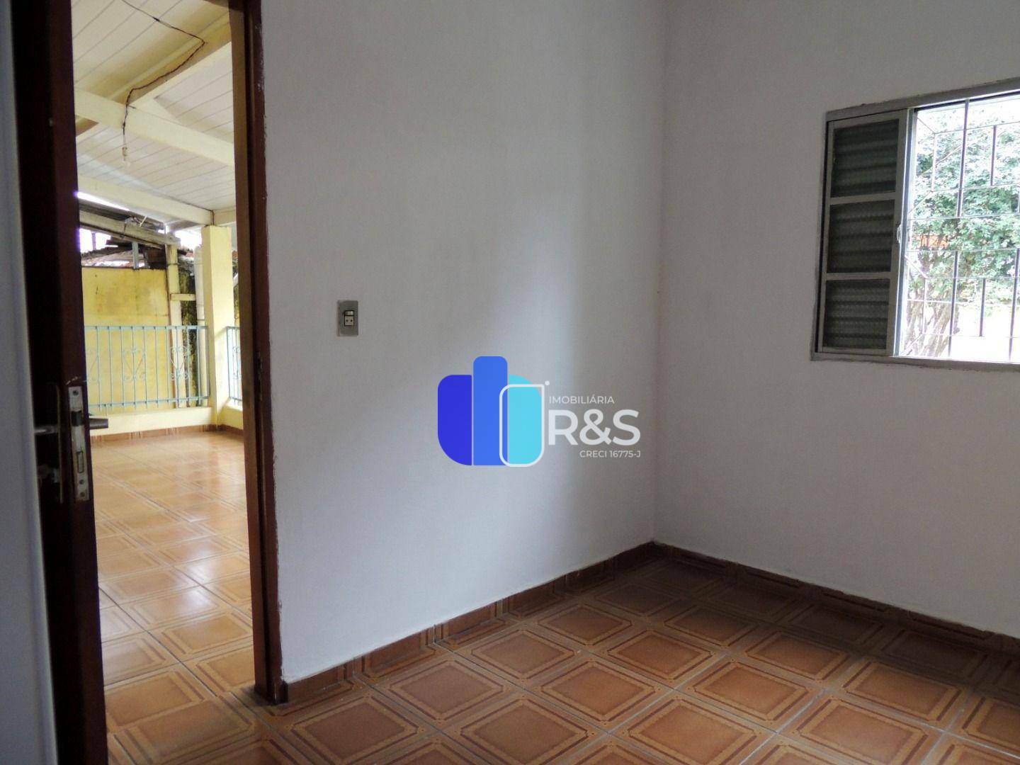 Casa à venda com 3 quartos, 162m² - Foto 6