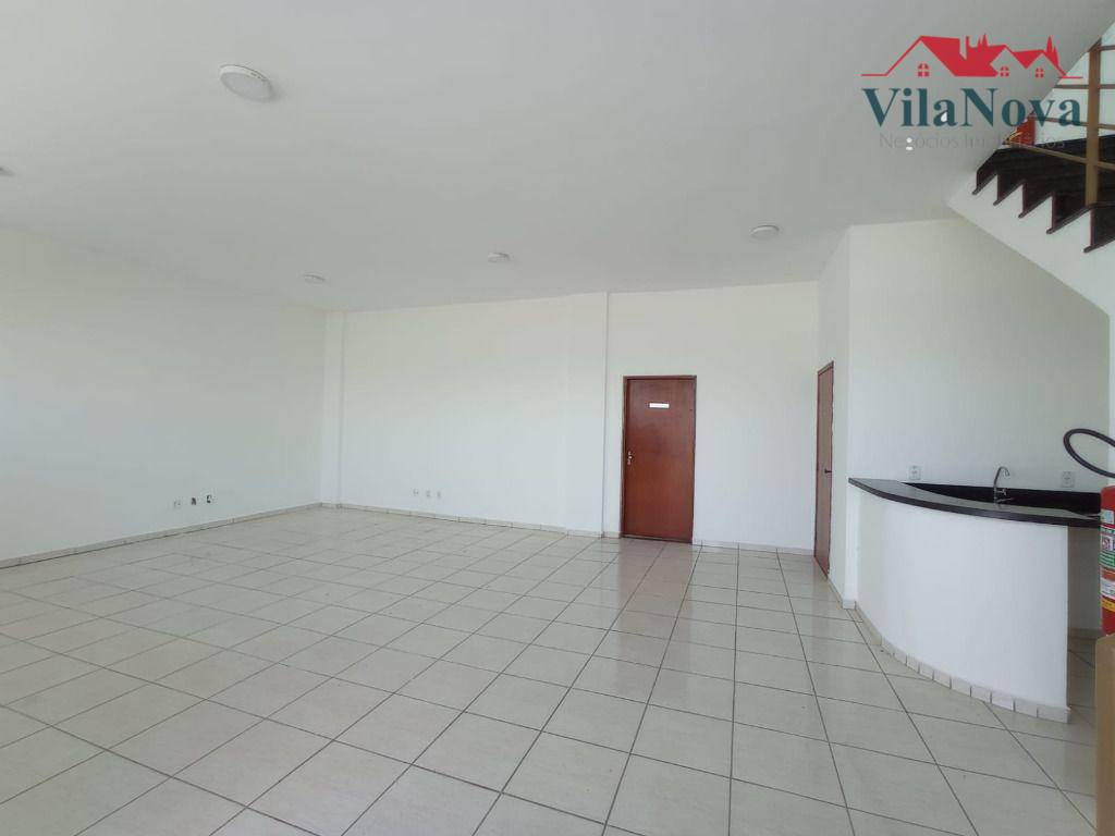 Depósito-Galpão-Armazém para alugar, 780m² - Foto 2