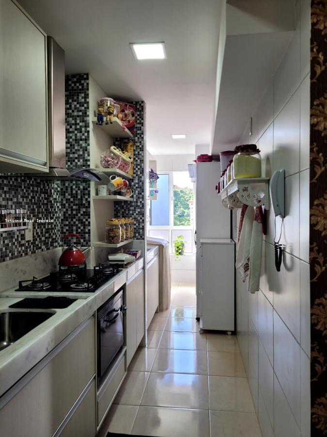 Apartamento à venda com 3 quartos, 95m² - Foto 15