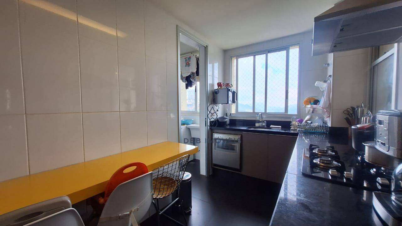 Apartamento à venda com 3 quartos, 92m² - Foto 17