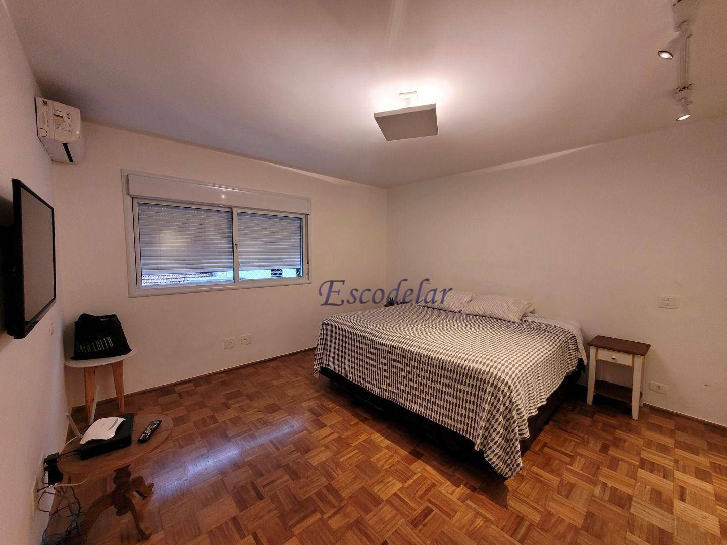 Apartamento à venda com 3 quartos, 200m² - Foto 31