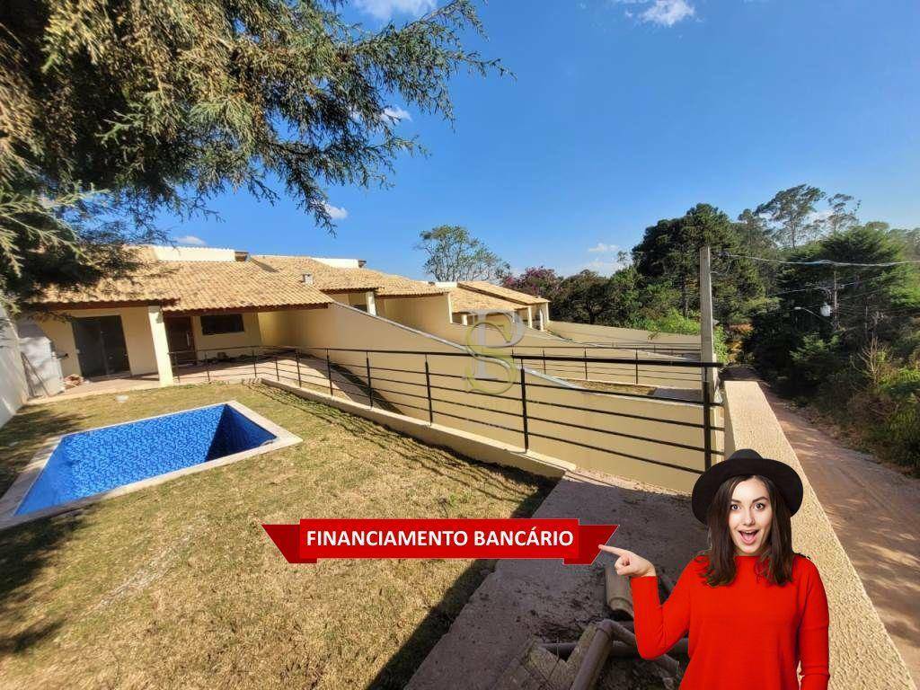 Casa à venda com 3 quartos, 120m² - Foto 1