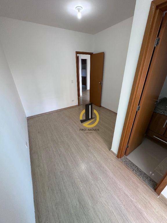 Apartamento à venda com 2 quartos, 75m² - Foto 19