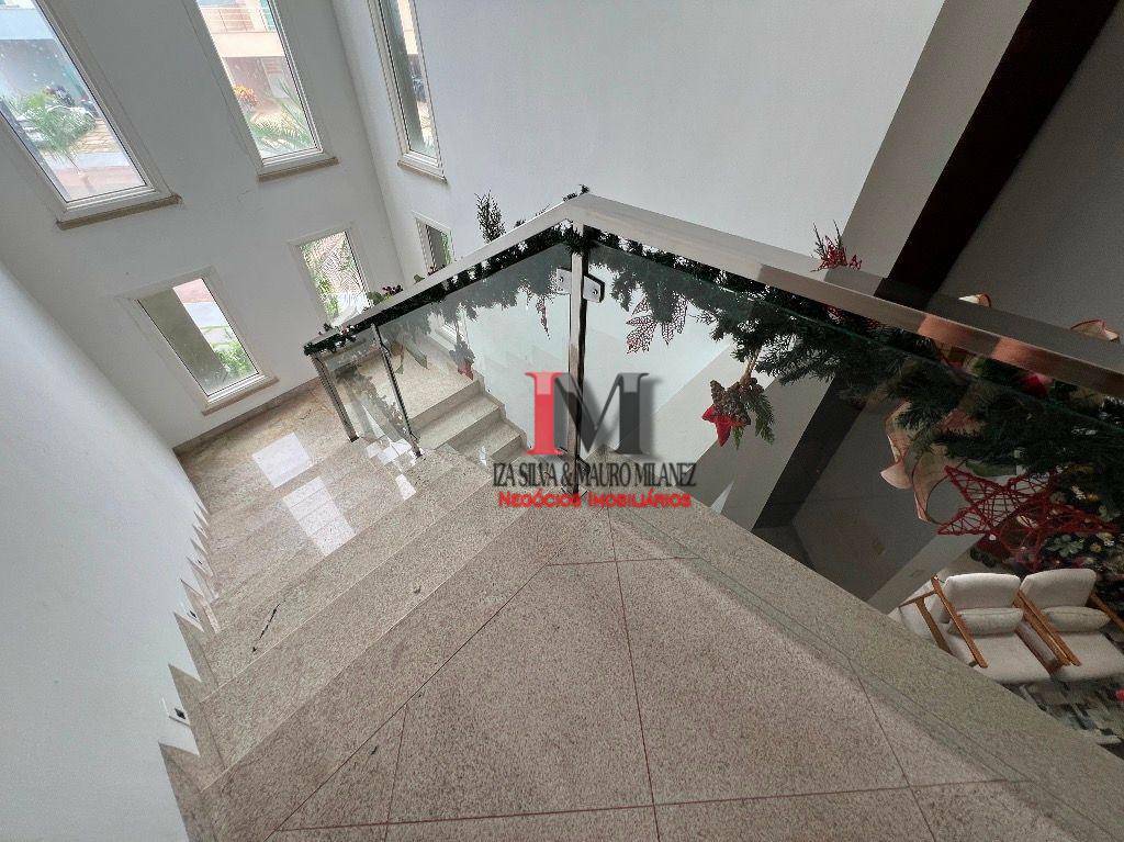 Casa de Condomínio à venda com 4 quartos, 670m² - Foto 50