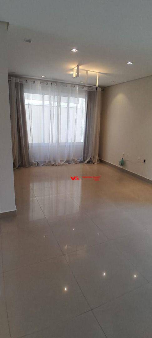 Sobrado para alugar com 3 quartos, 160m² - Foto 4
