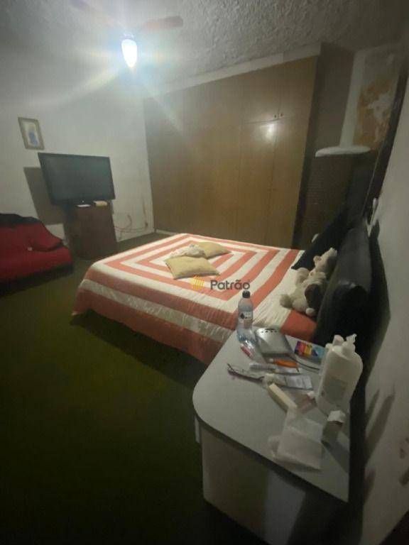 Sobrado à venda com 3 quartos, 205m² - Foto 25