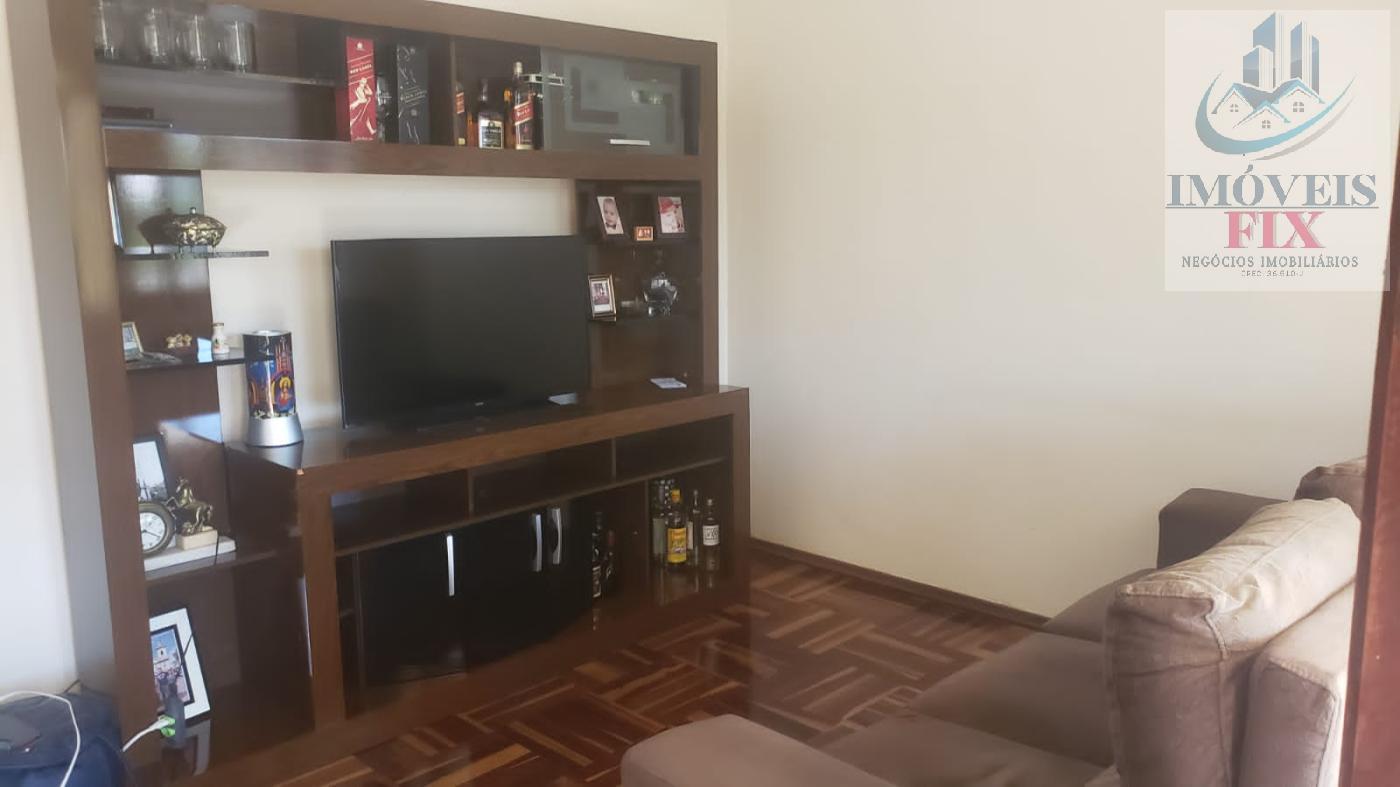 Casa à venda com 3 quartos, 208m² - Foto 11