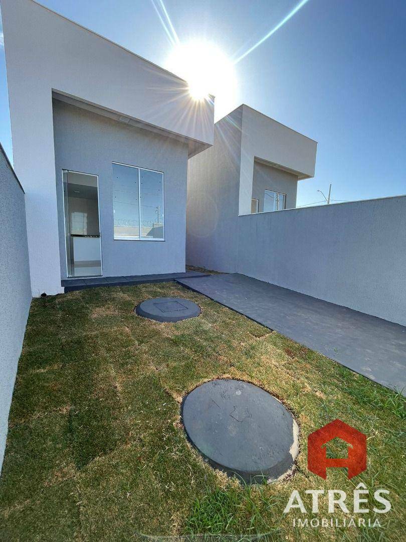 Casa à venda com 3 quartos, 72m² - Foto 3