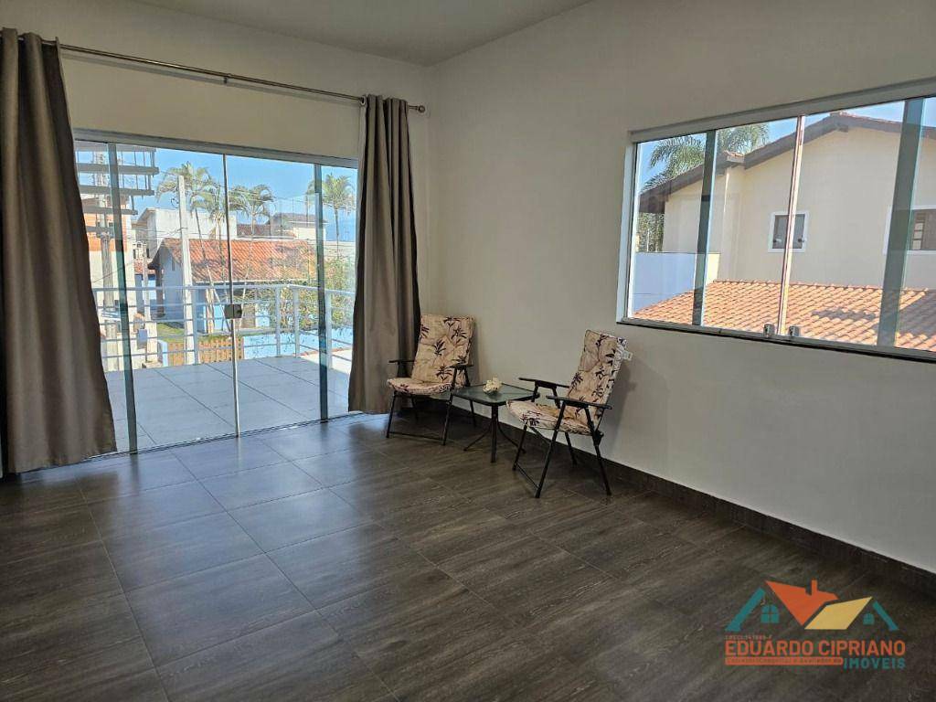 Casa à venda com 4 quartos, 300m² - Foto 33