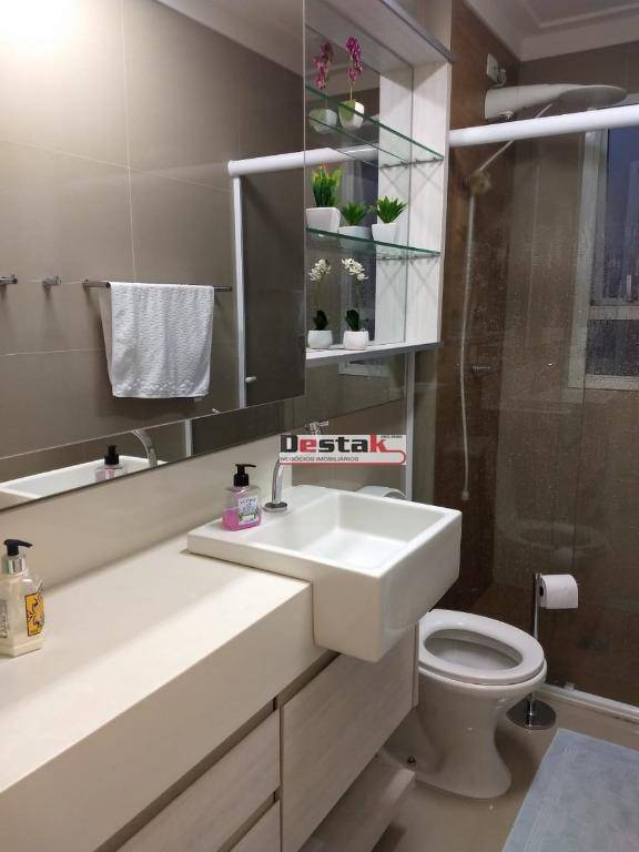 Apartamento à venda com 2 quartos, 60m² - Foto 4