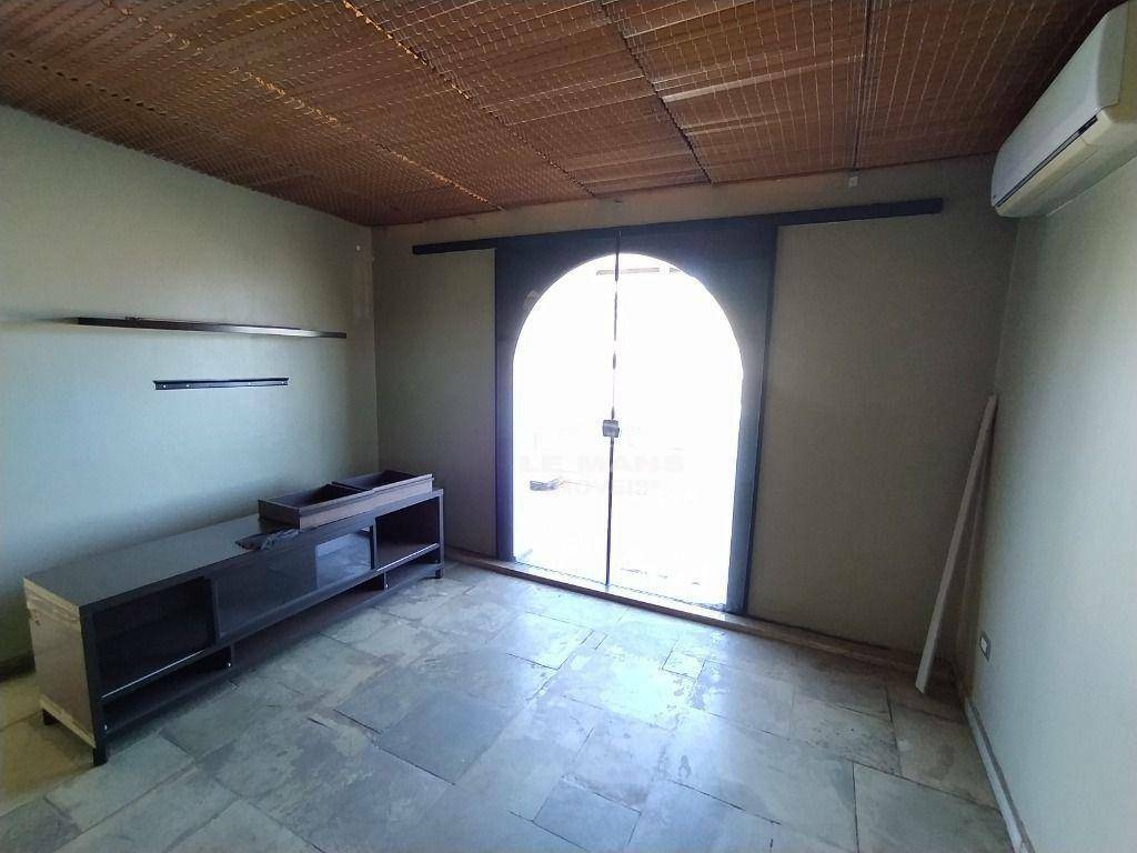 Casa à venda com 5 quartos, 276m² - Foto 30