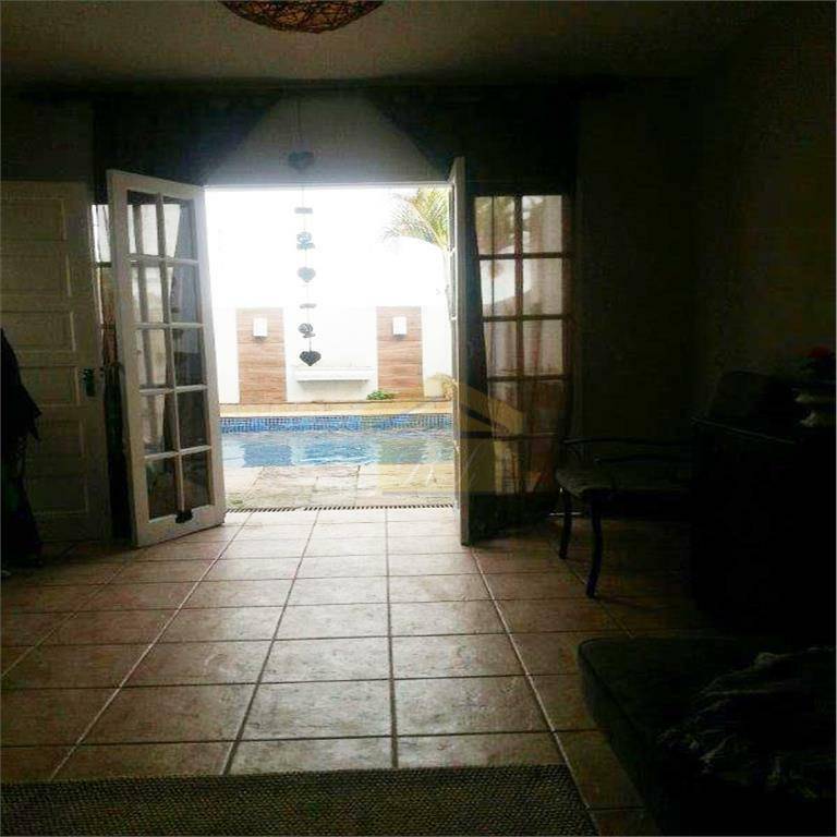 Sobrado à venda com 4 quartos, 245m² - Foto 9