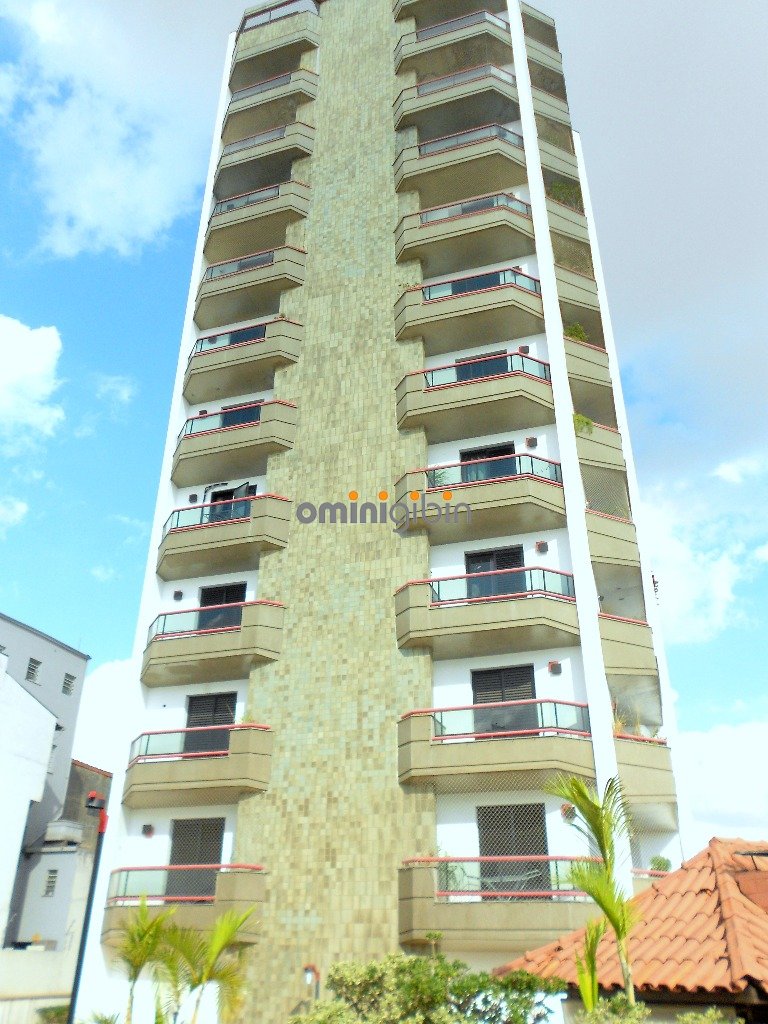 Apartamento à venda com 3 quartos, 147m² - Foto 2