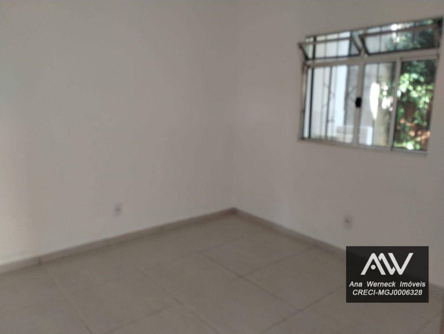 Casa à venda com 2 quartos, 79m² - Foto 10