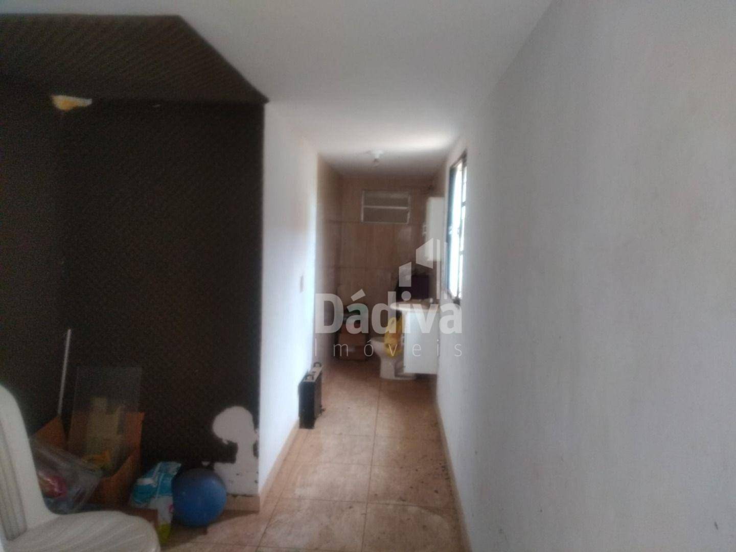 Casa à venda com 3 quartos, 230m² - Foto 15