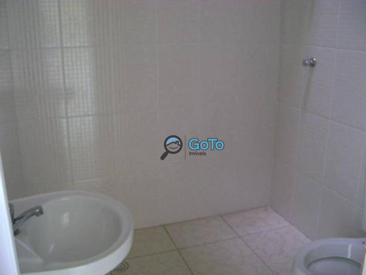 Sobrado à venda e aluguel com 2 quartos, 70m² - Foto 5
