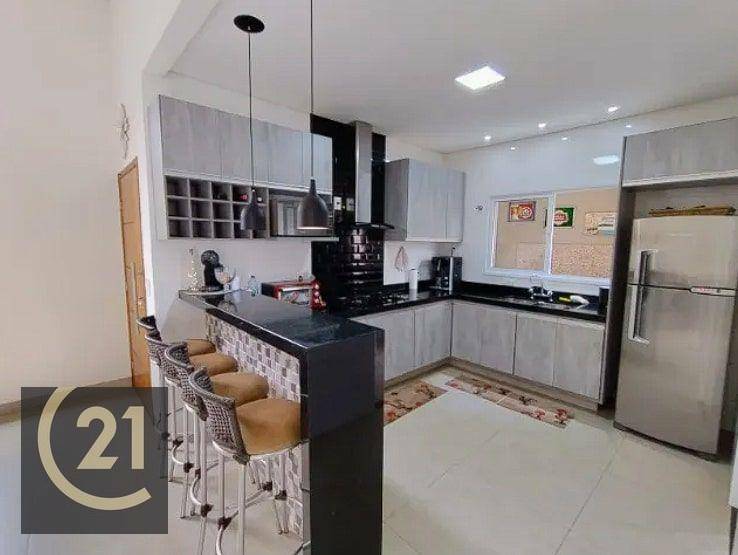 Casa à venda com 3 quartos, 146m² - Foto 13